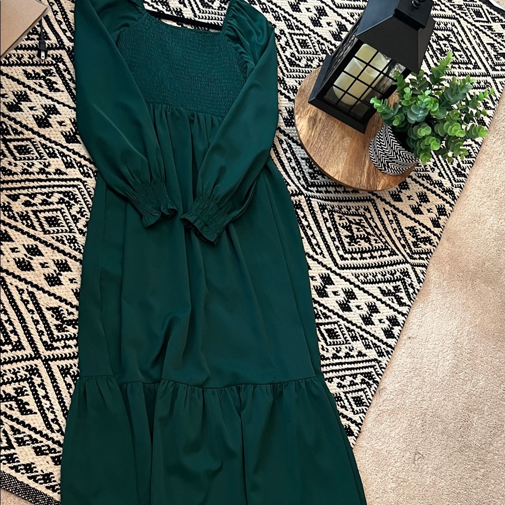 Chic Long Sleeve Forest Green Dress
